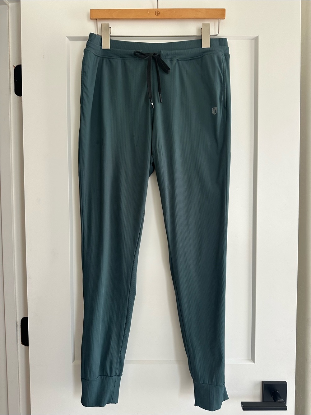 Born Primitive Women’s Recovery Joggers Size Medium
